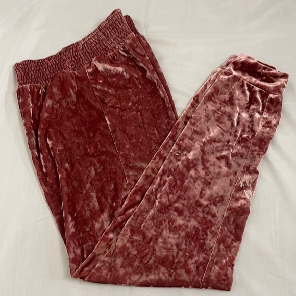 Weekend Edition Pink Valour Jogging Pants Y2K Style - Picture 11 of 11